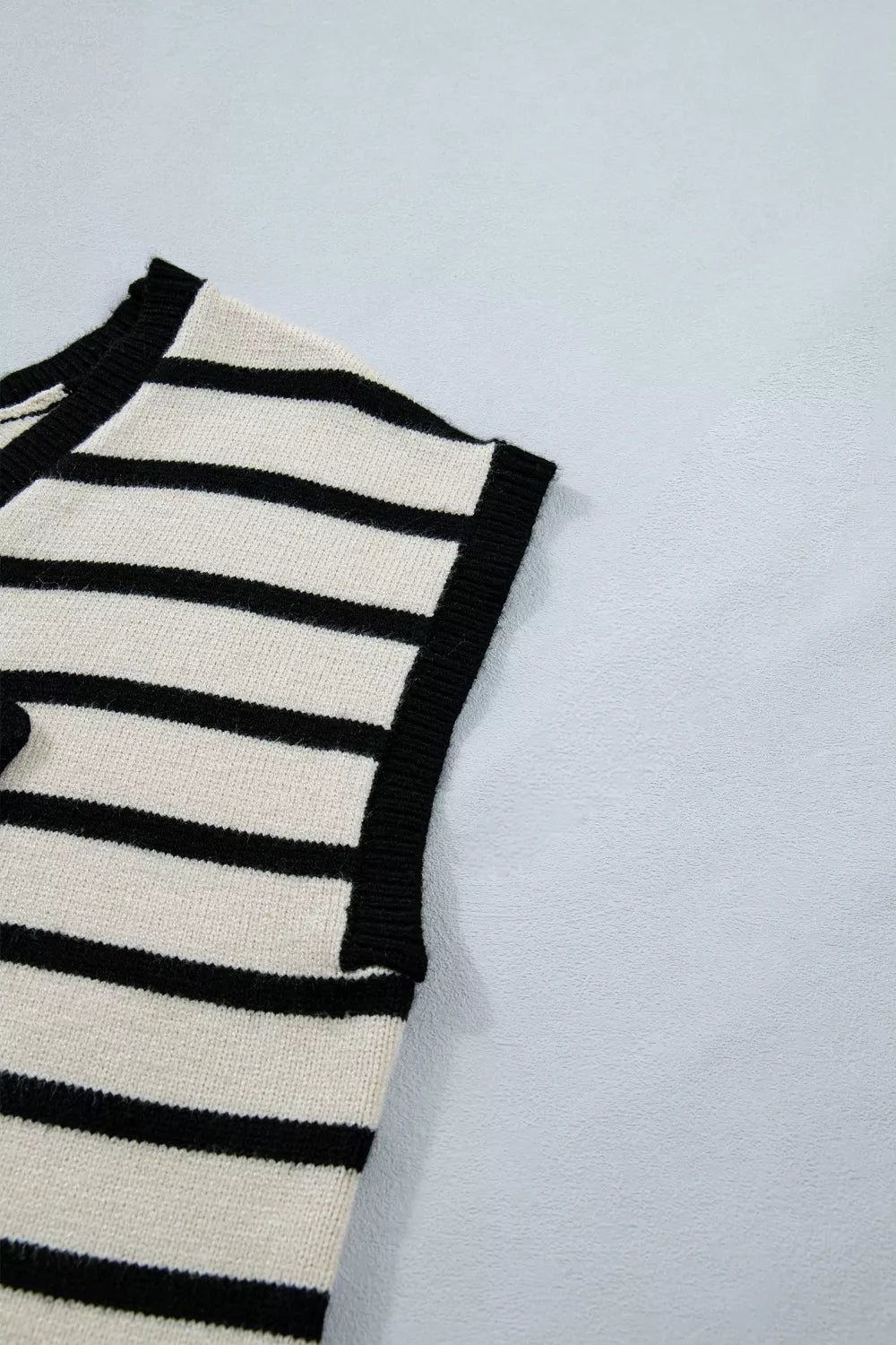 Stripe Bow Applique Short Sleeve Sweater