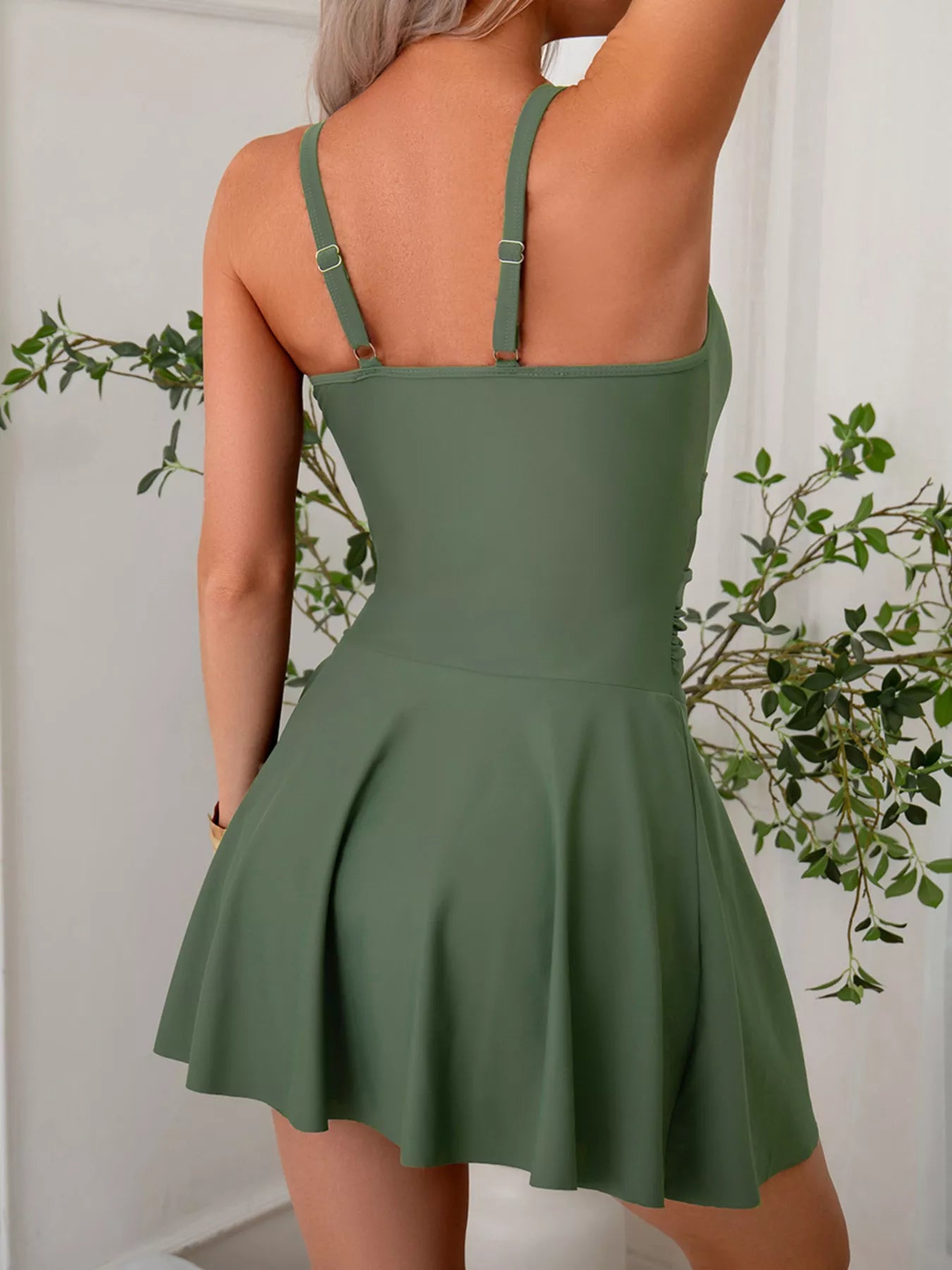 Mesh Panel Scoop Neck One-Piece Swimsuit
