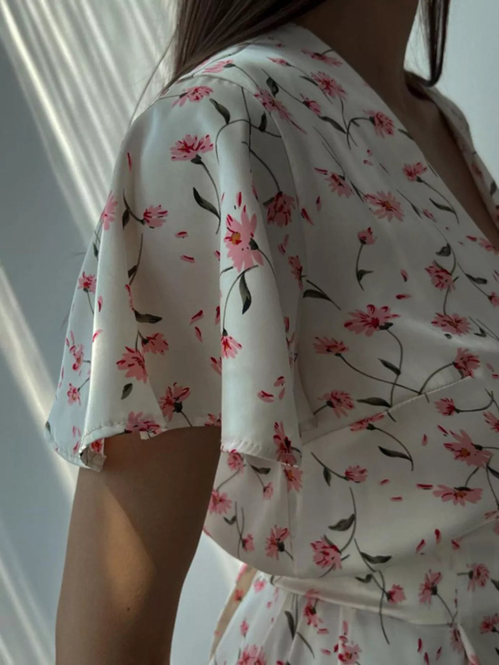 Floral Print V-Neck Flutter Sleeves Midi Dress