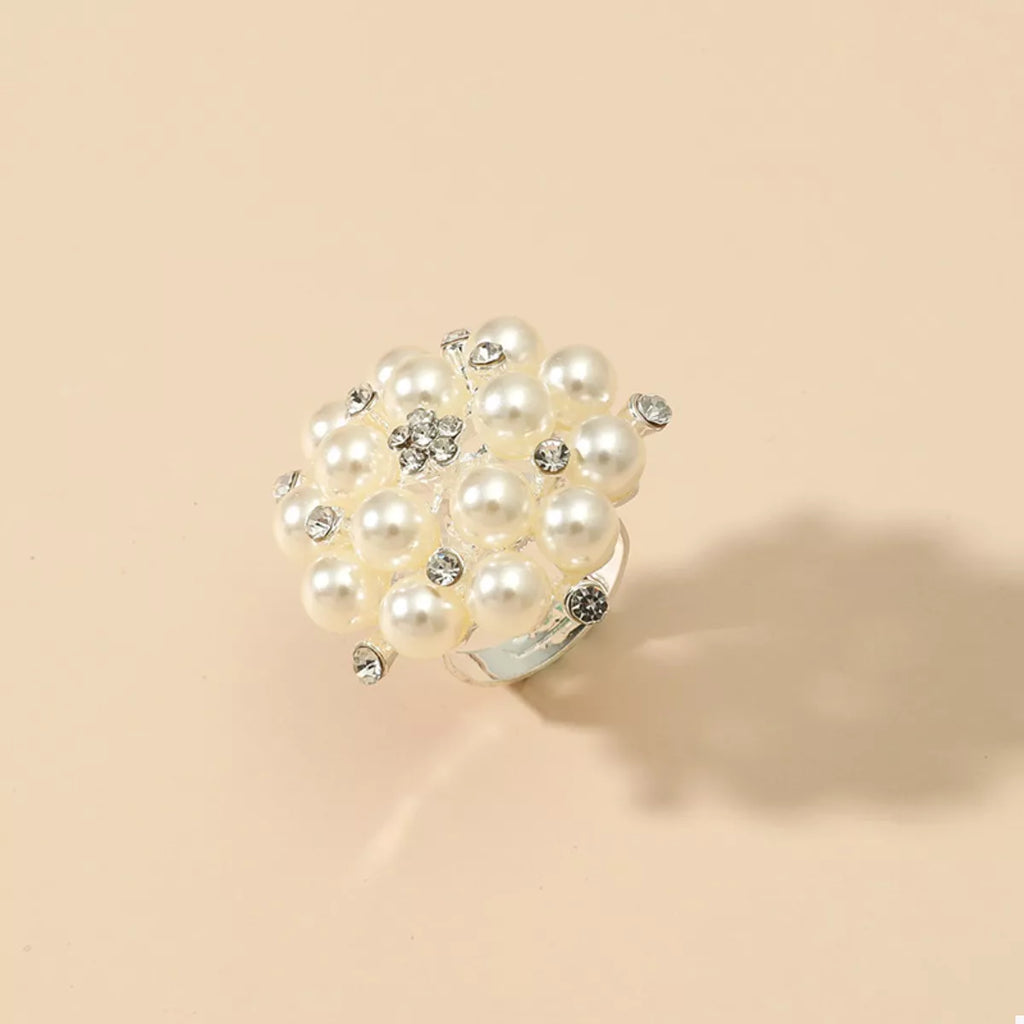 Pearl Cluster Ring