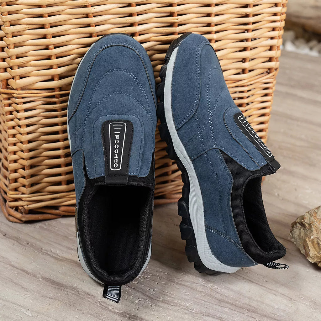 Round Toe Breathable Sneakers