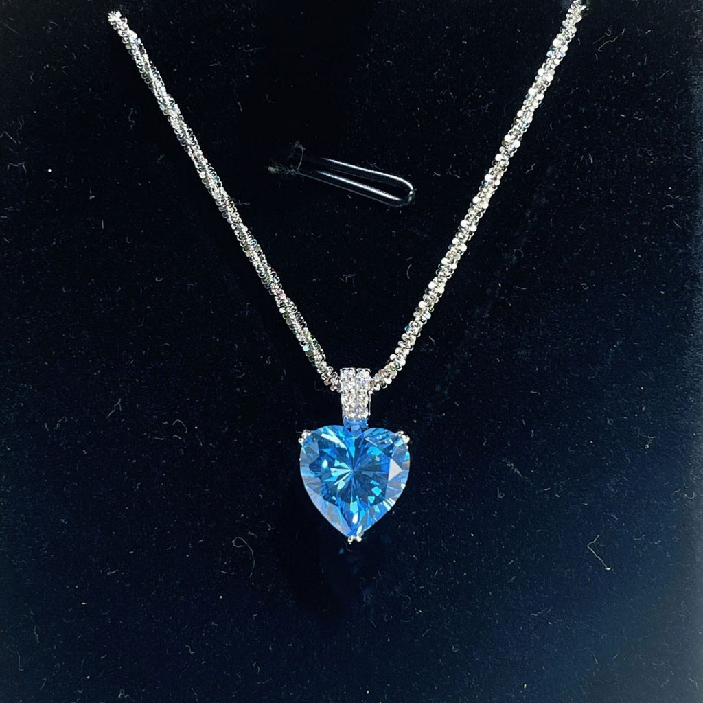 925 Sterling Silver Zircon Heart Necklace
