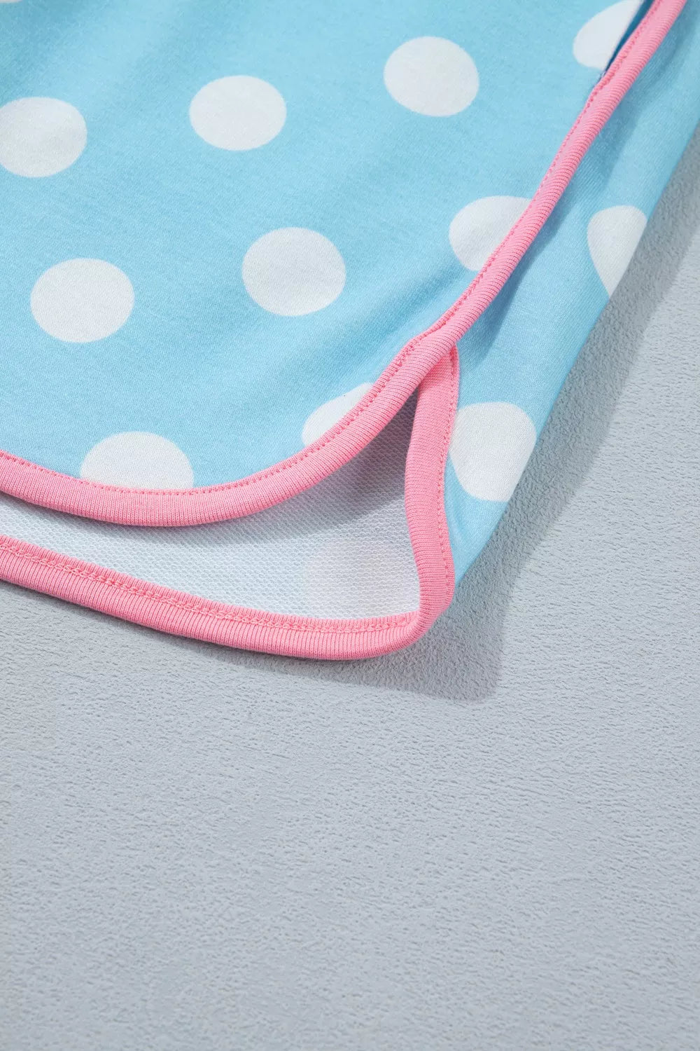 Polka Dot Contrast Trim Top and Drawstring Shorts Set