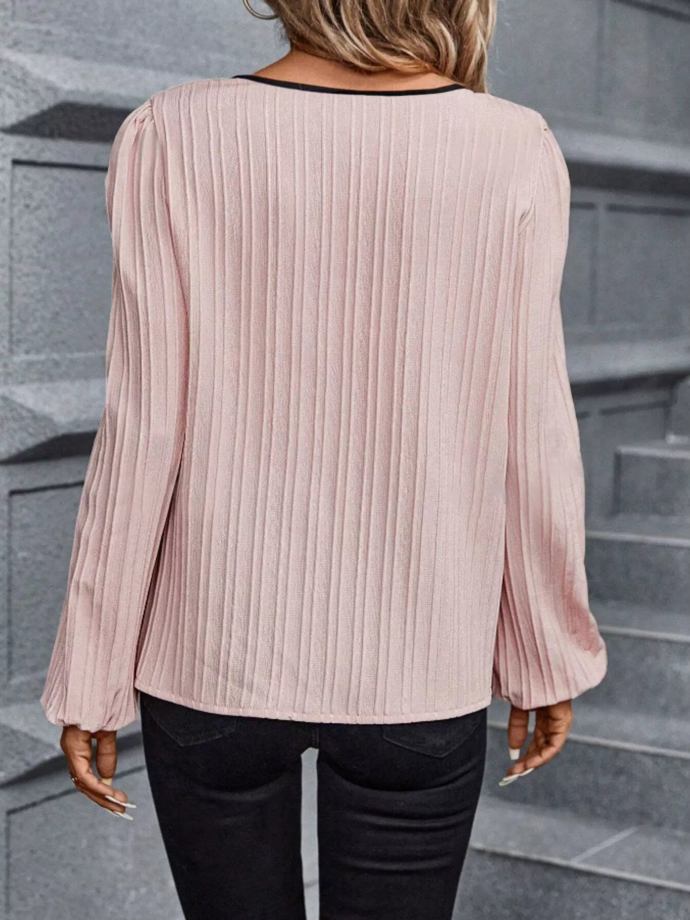 Contrast Notched Long Sleeve Blouse