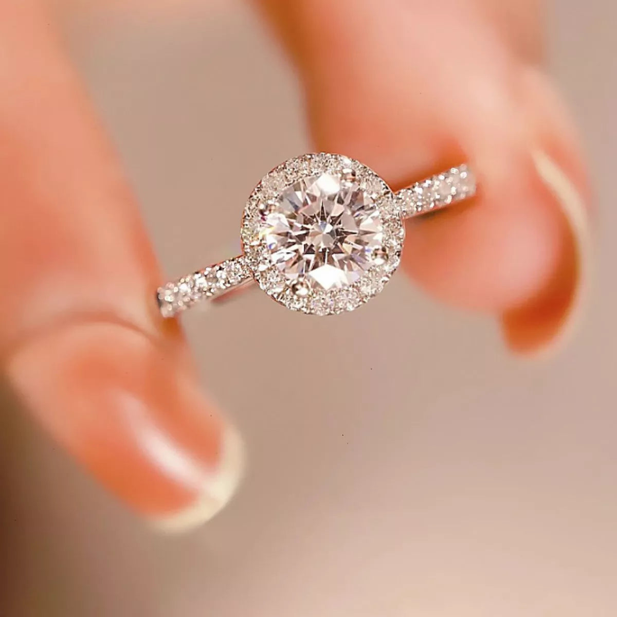 2 Carat Moissanite 925 Sterling Silver Ring