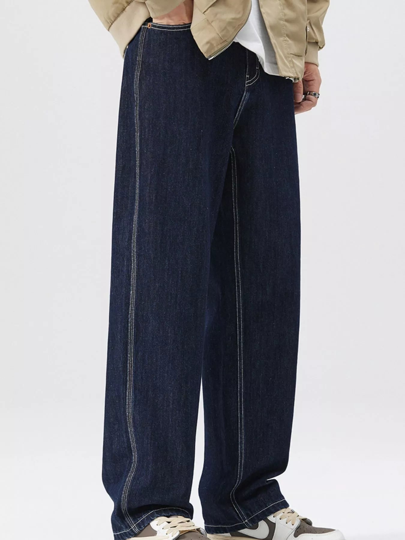 Men's Wide Leg Jeans with Pockets
