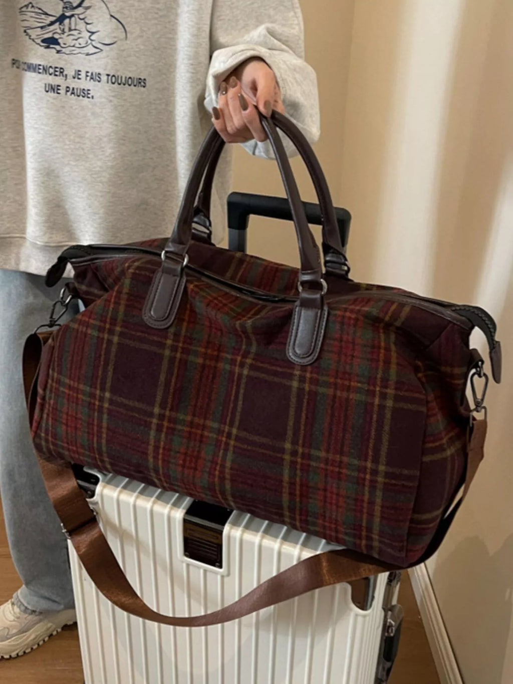 Vintage Plaid Pattern Travel Bag