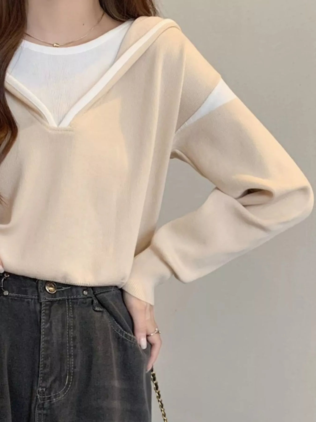 Contrast Trim Hooded Sweater