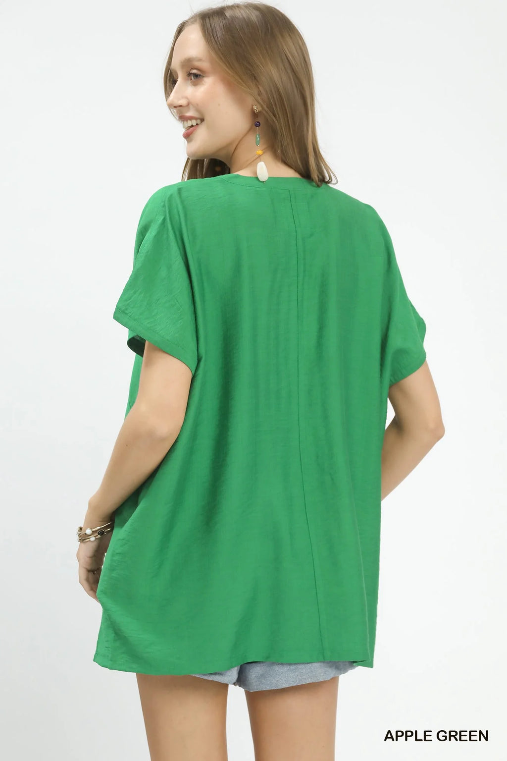 Umgee Flowy V-Neck Short Sleeve Blouse