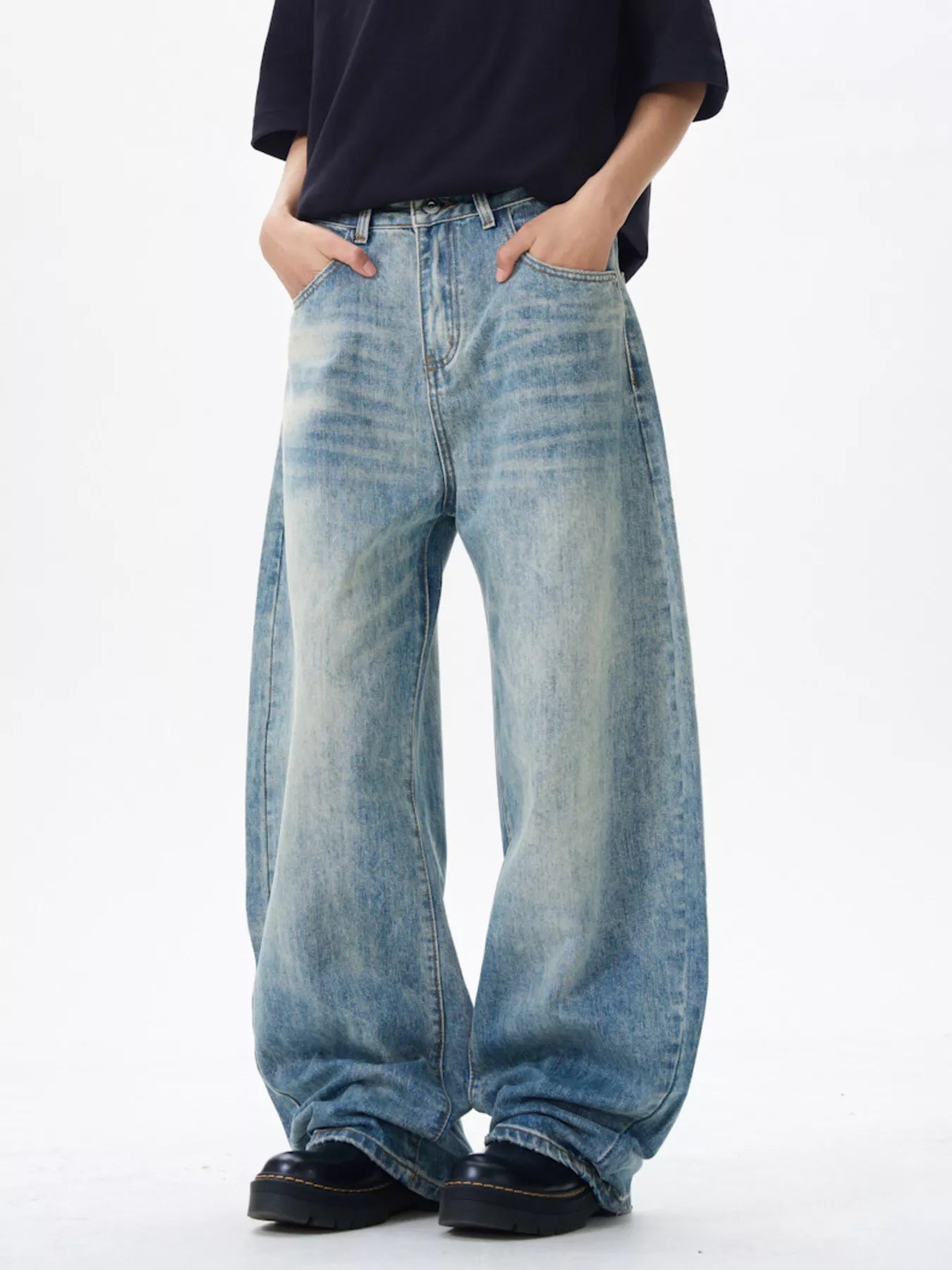 Men's Wide Leg Jeans