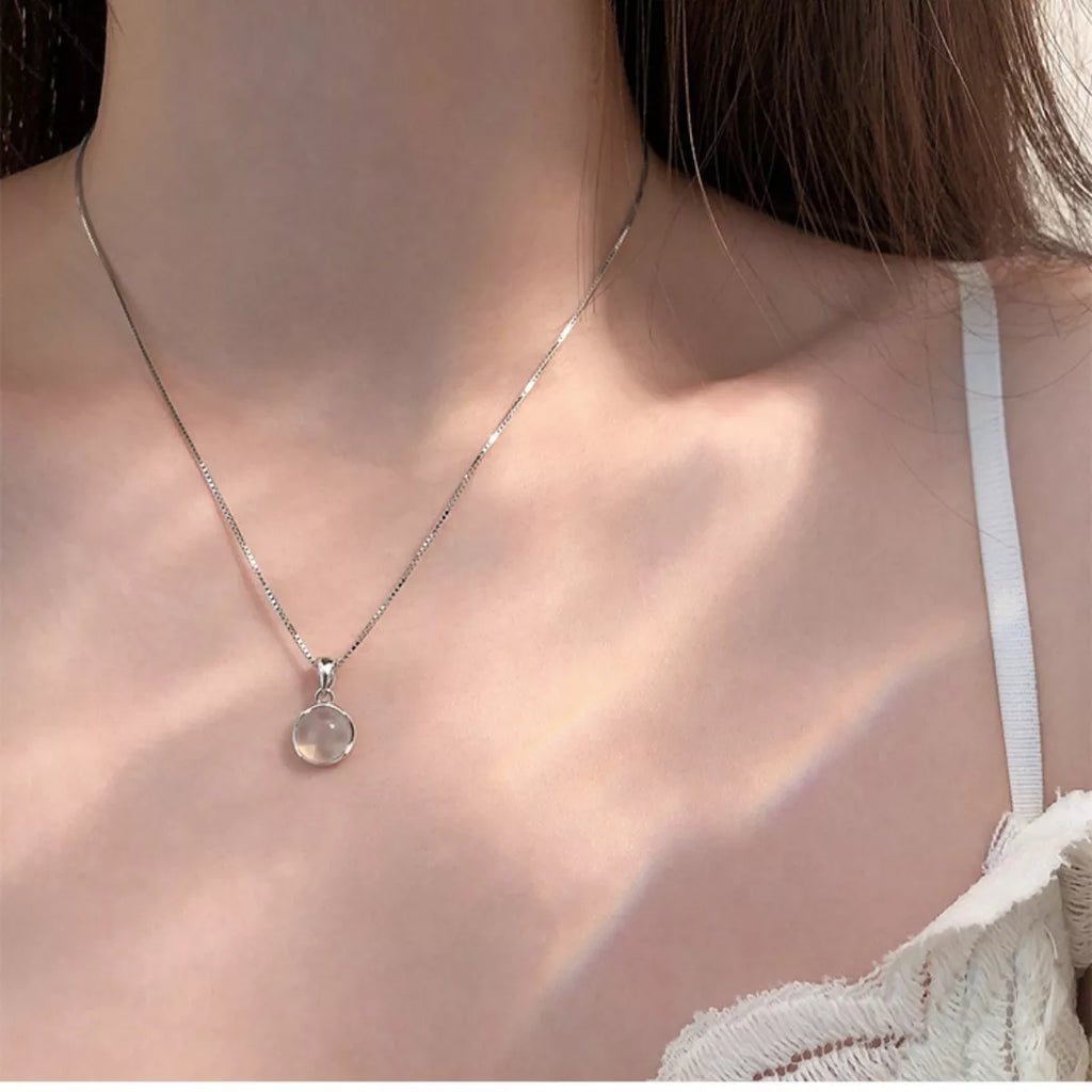 925 Sterling Silver Cat's Eye Stone Pendant Necklace