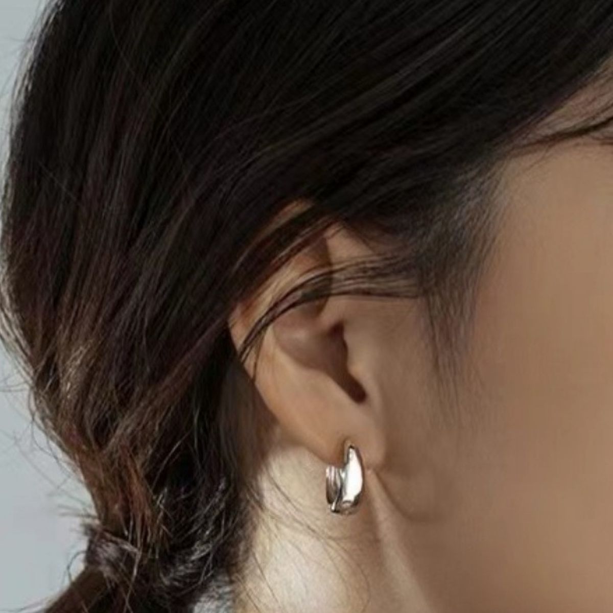 Lightweight Hoop Earrings