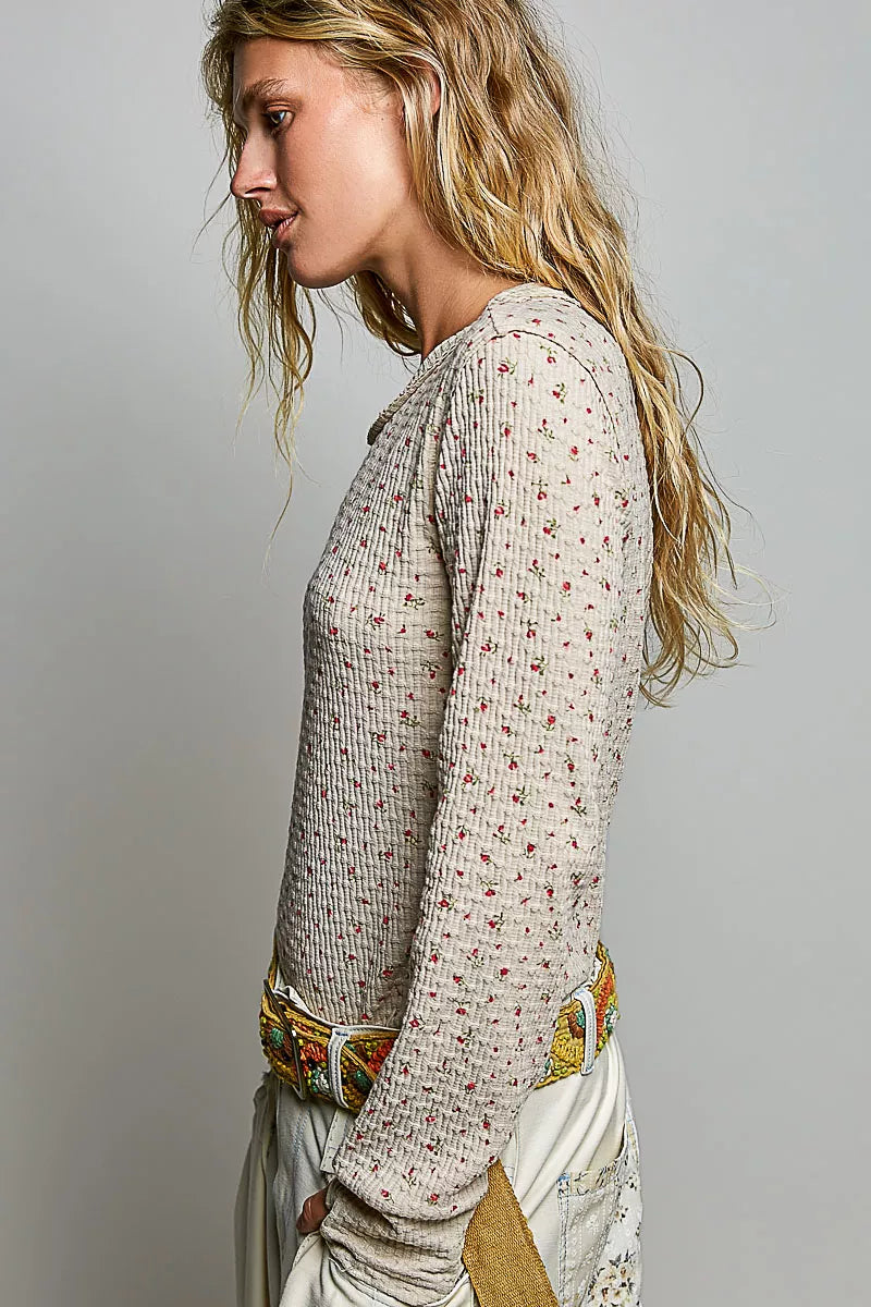 POL Ribbed Knit Floral Crew Neck Long Sleeve Top