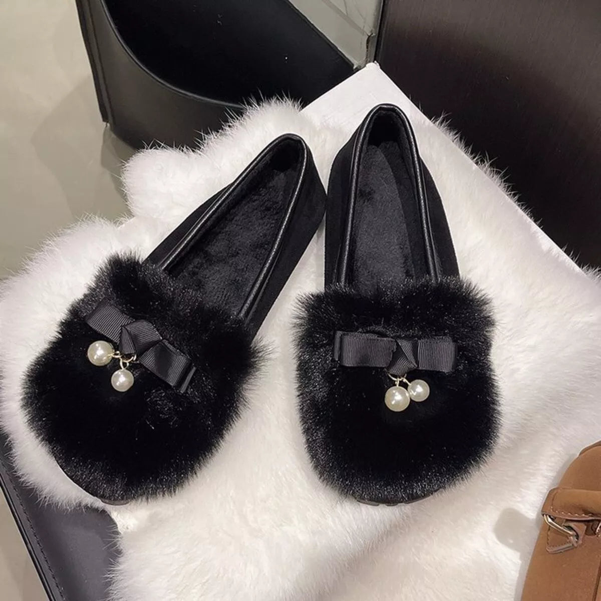 Fuzzy Pearl Bowknot Slip-Ons