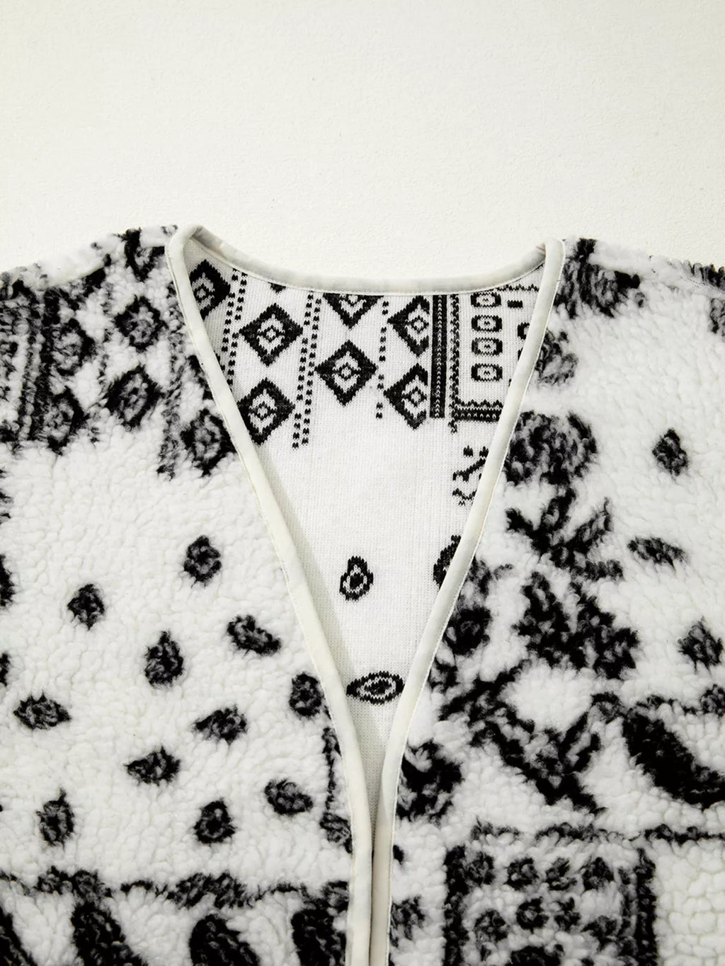 Sherpa Paisley Print Pocketed Western Fashion Vest Jacket