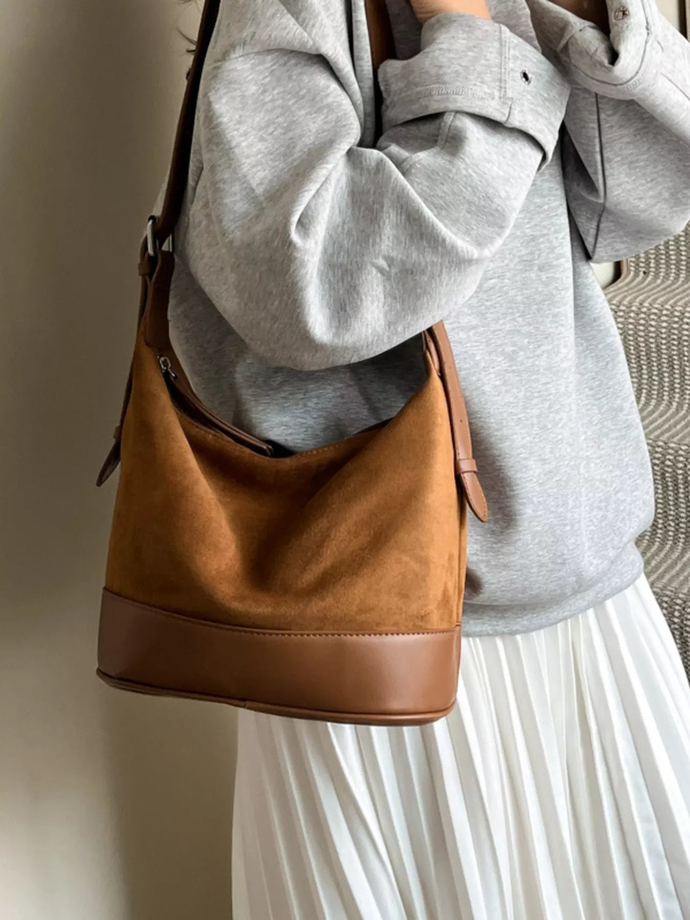 Adjustable Strap Tote Bag