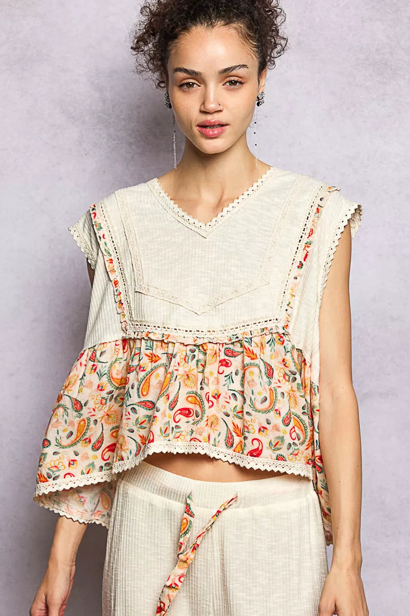 POL Lace Detail Floral Cropped Ruffled Top
