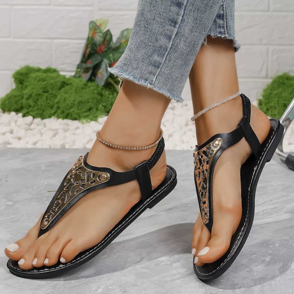 Toe Post Flats Sandals