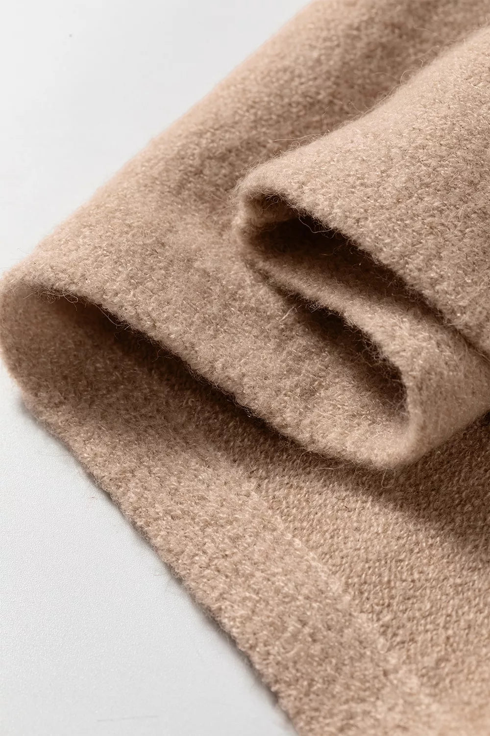 Ribbed Trim High Neck Short Sleeve Casual Sweater