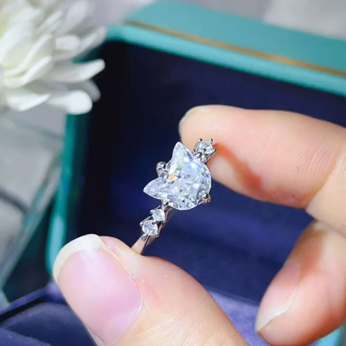 2 Carat Moissanite 925 Sterling Silver Ring