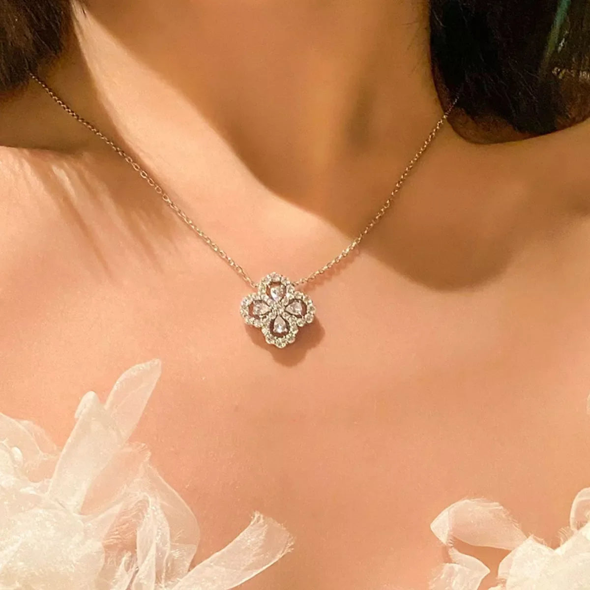 Moissanite 925 Sterling Silver Clover Pendant Necklace