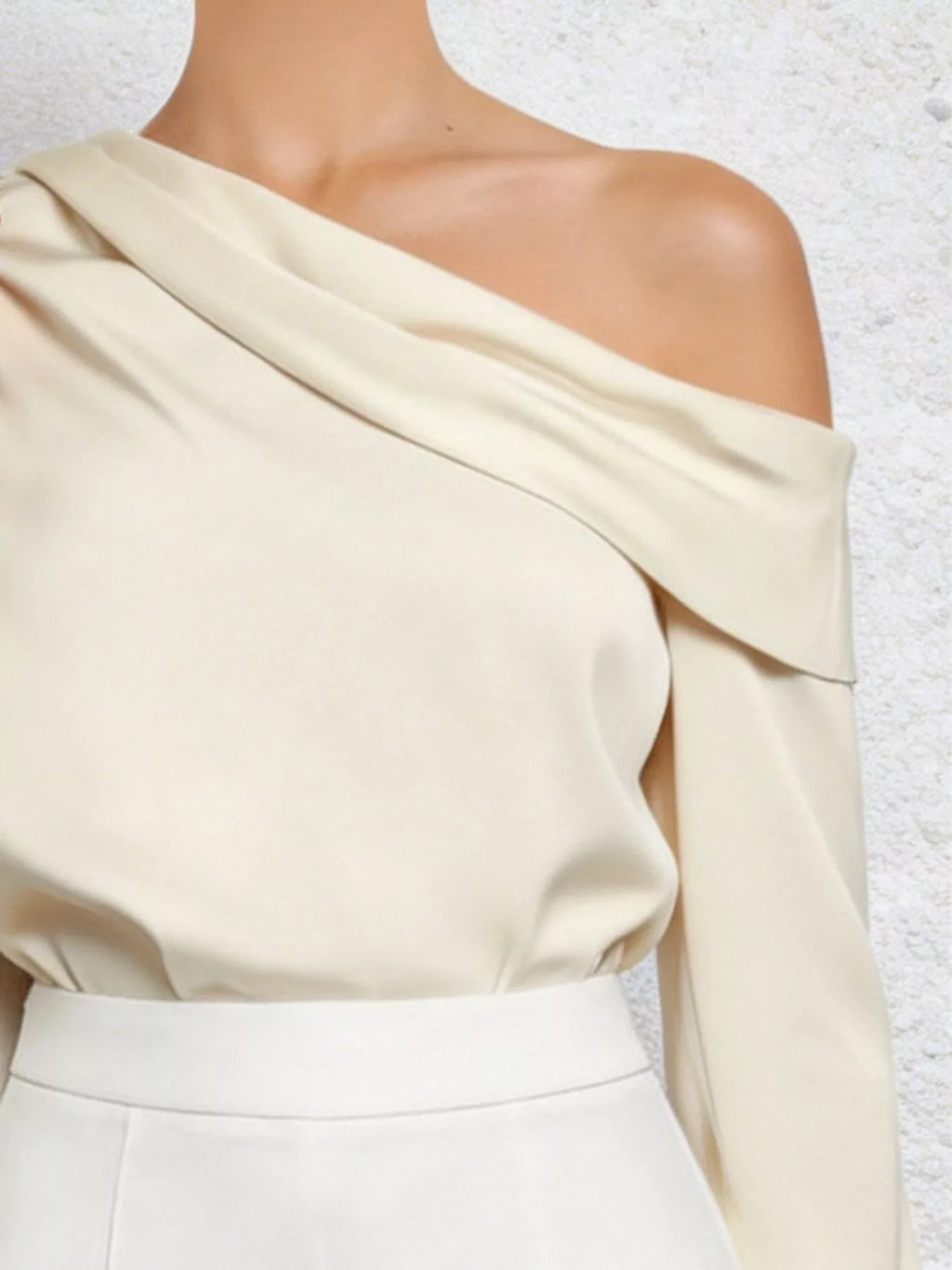 One-Shoulder Long Sleeve Blouse