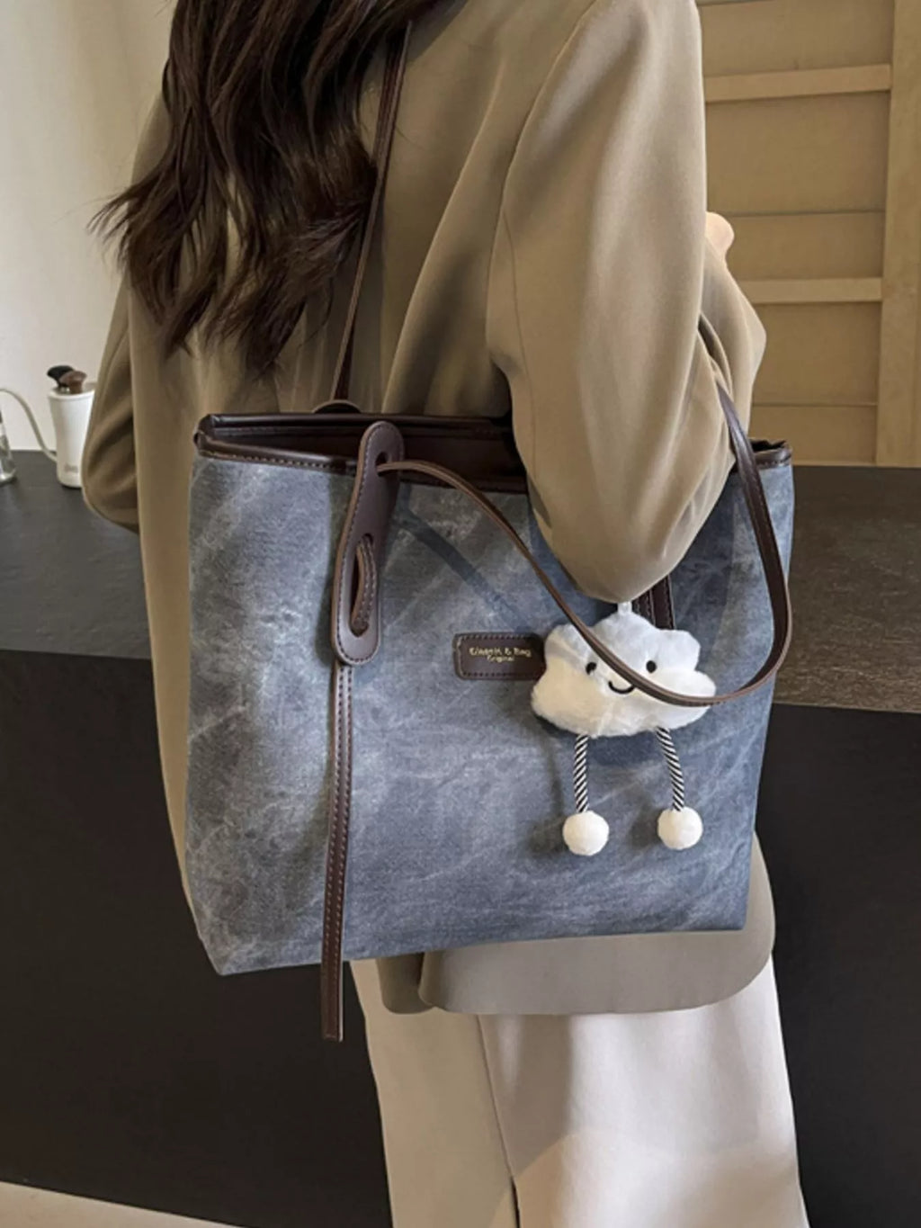 Vintage Style Cloud Charm Shoulder Bag