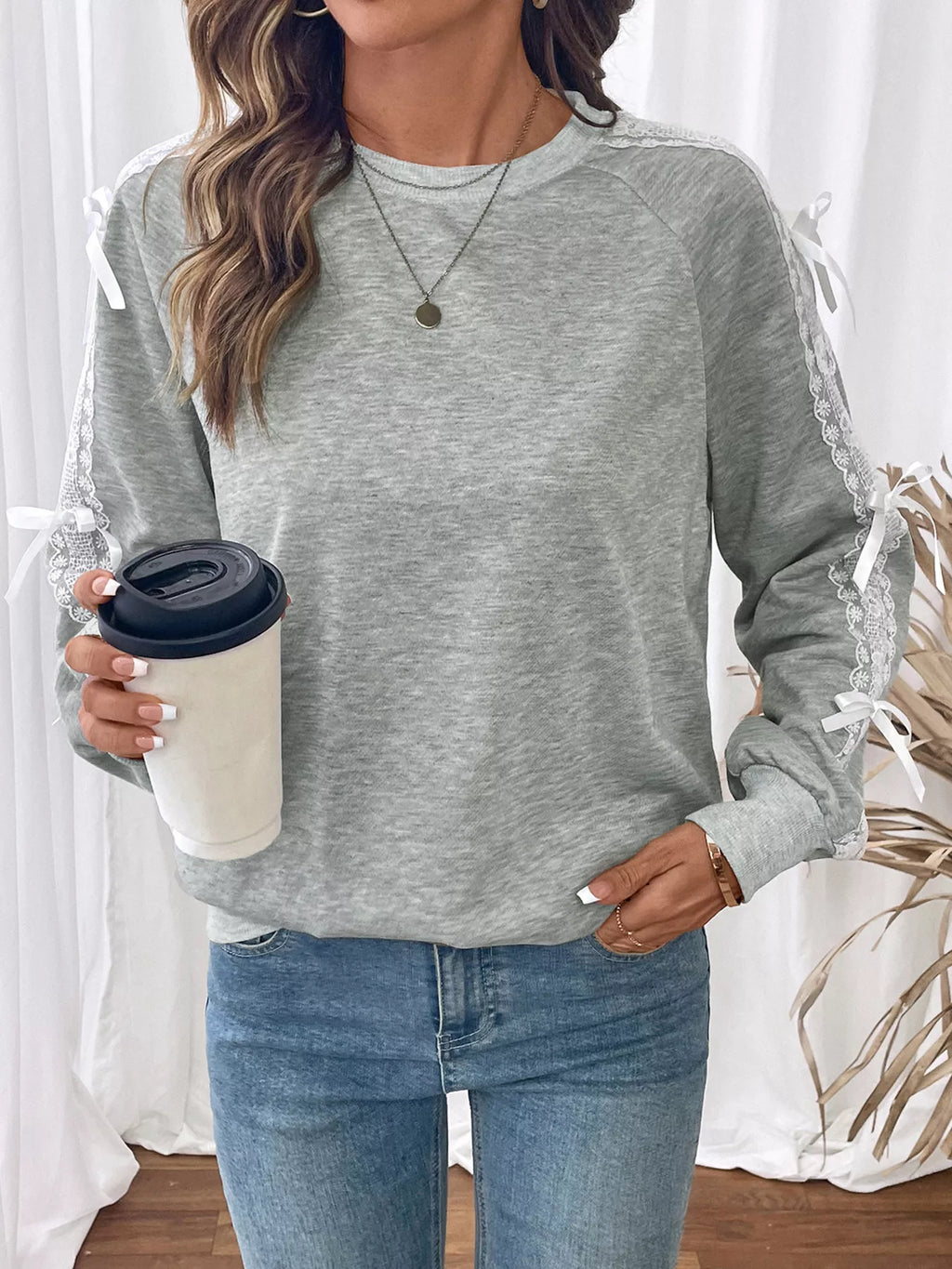 Lace Detail Round Neck Sweatshirt