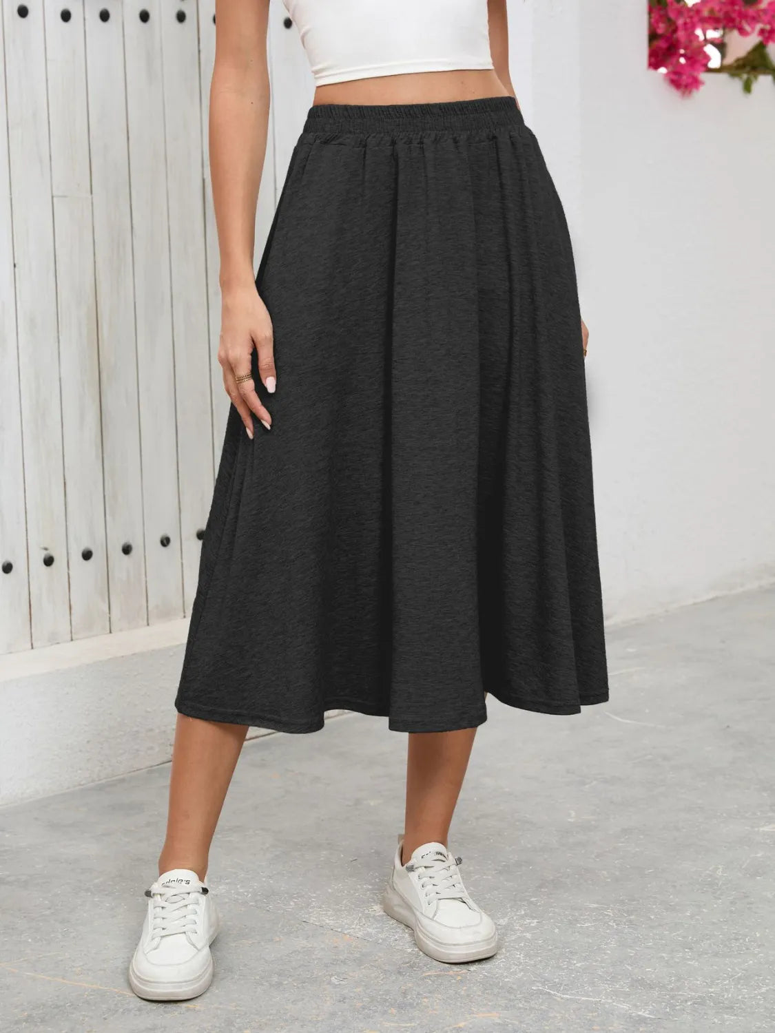 Elastic Waist Skirt With Pockets