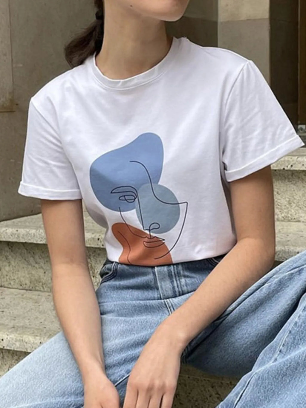 Abstract Face Graphic Casual Round Neck T-Shirt
