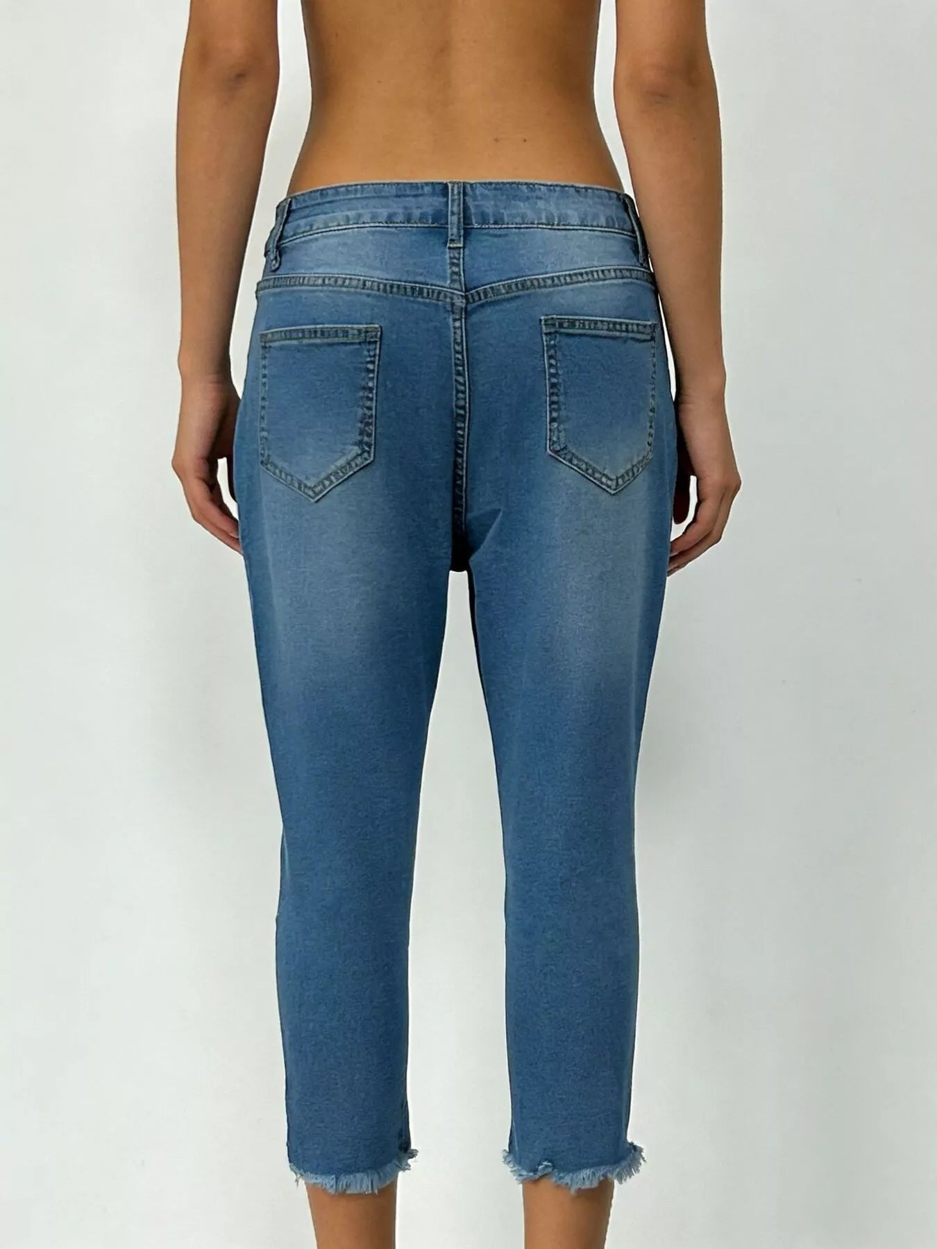 Raw Hem Capris Jeans