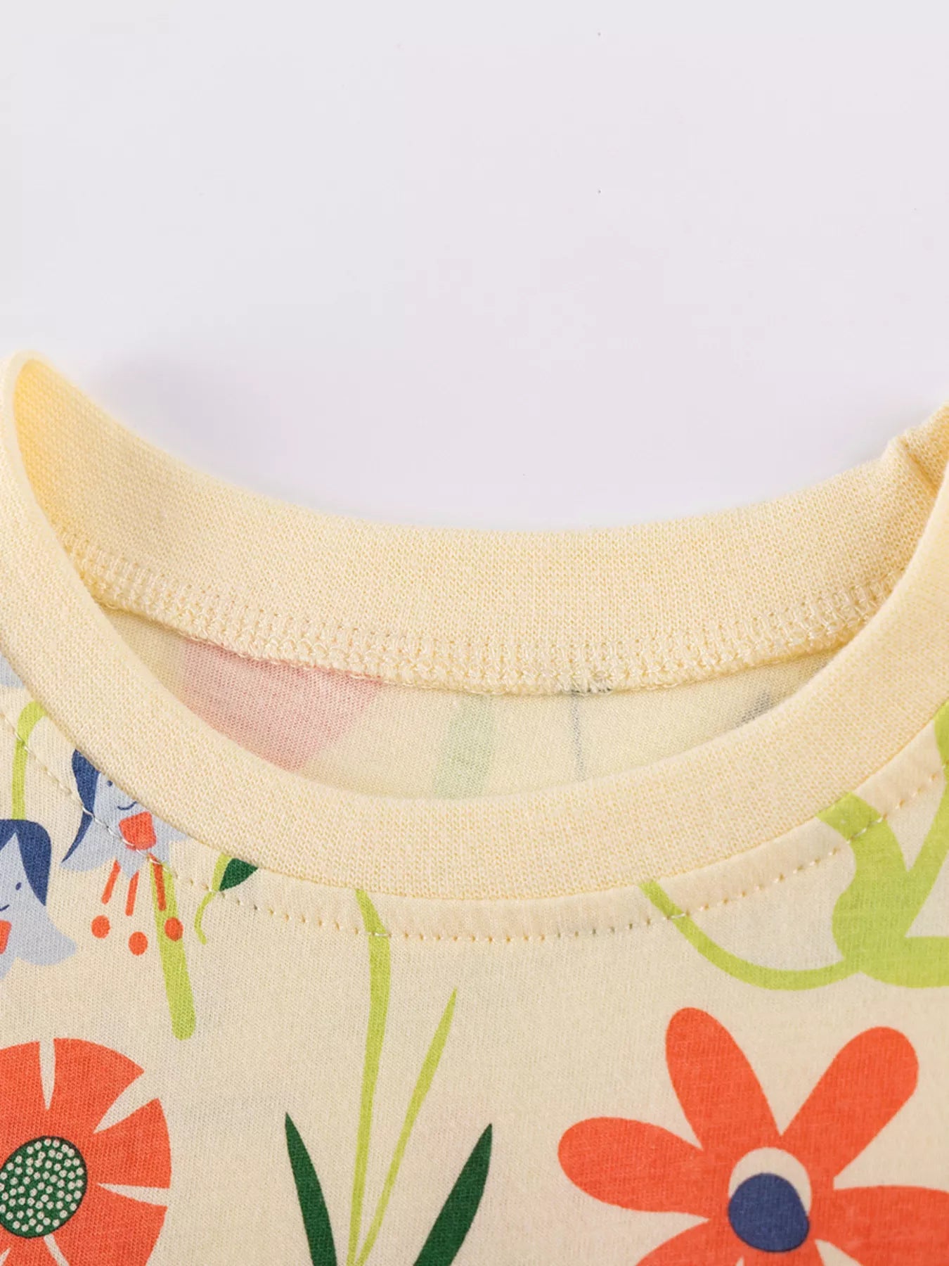 Children's Floral Print Ruffle Hem Top & Capri Leggings Set