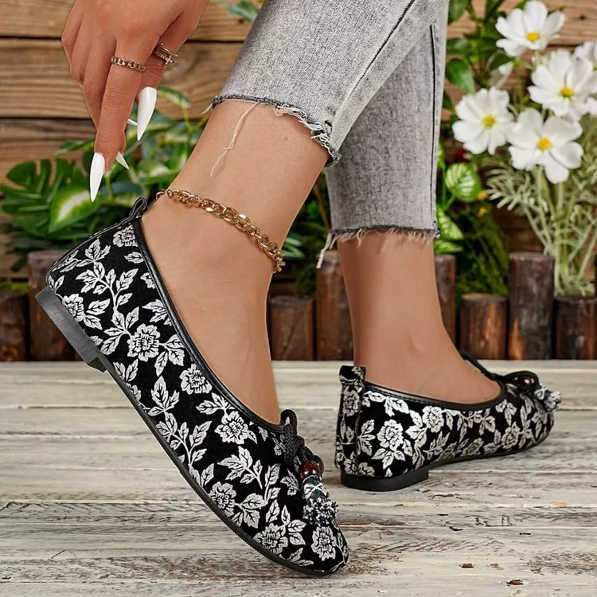 Bow Round Toe Slip-Ons