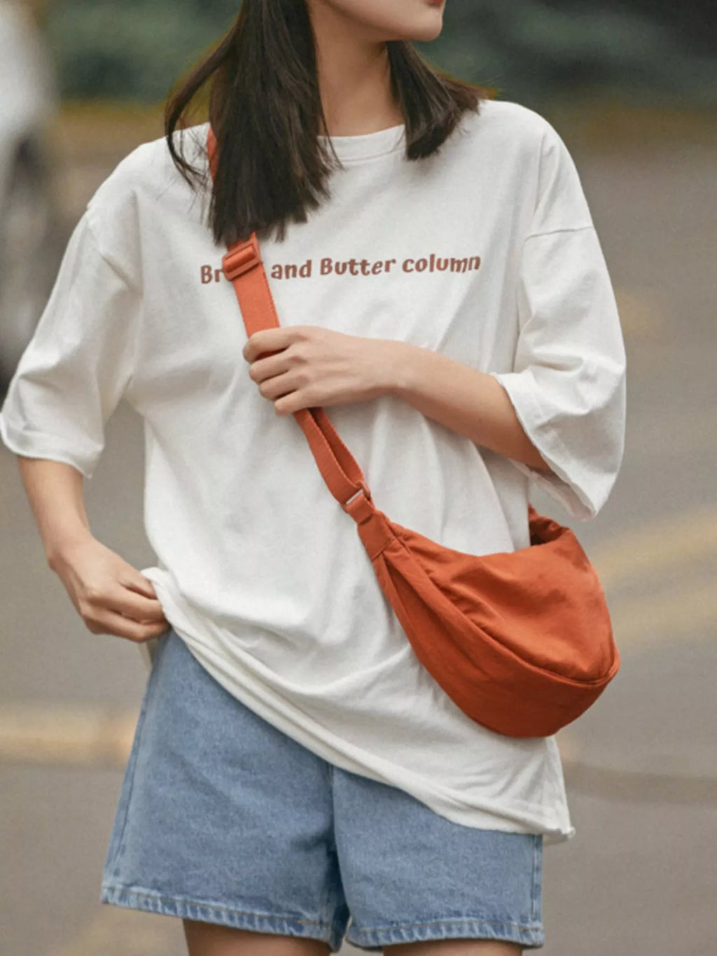 Casual Lightweight Crescent Crossbody Bag