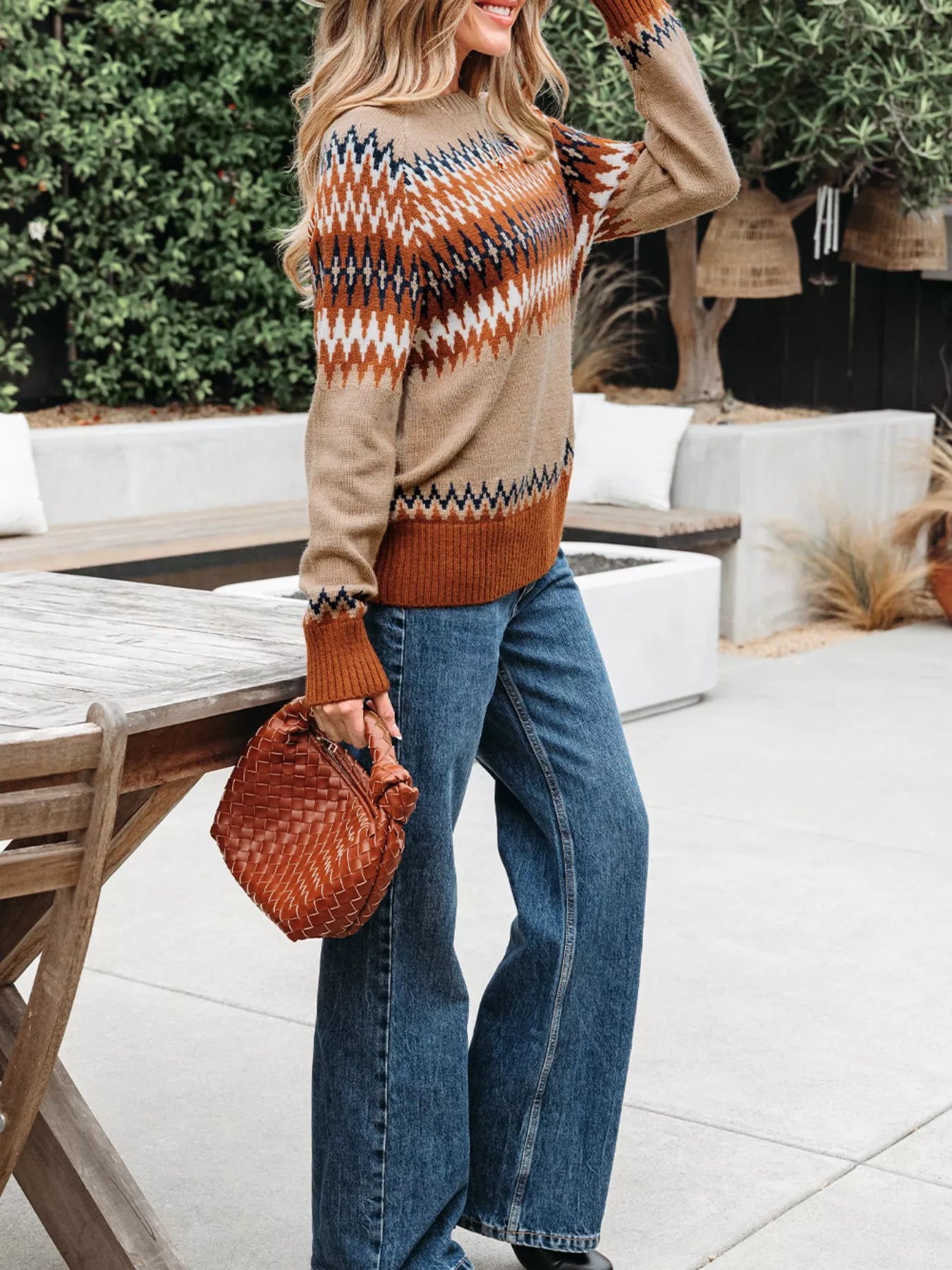 Color Block Crew Neck Sweater