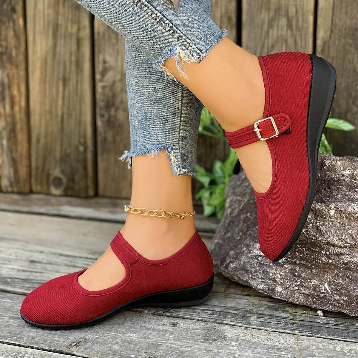 Round Toe Mesh Slip-Ons