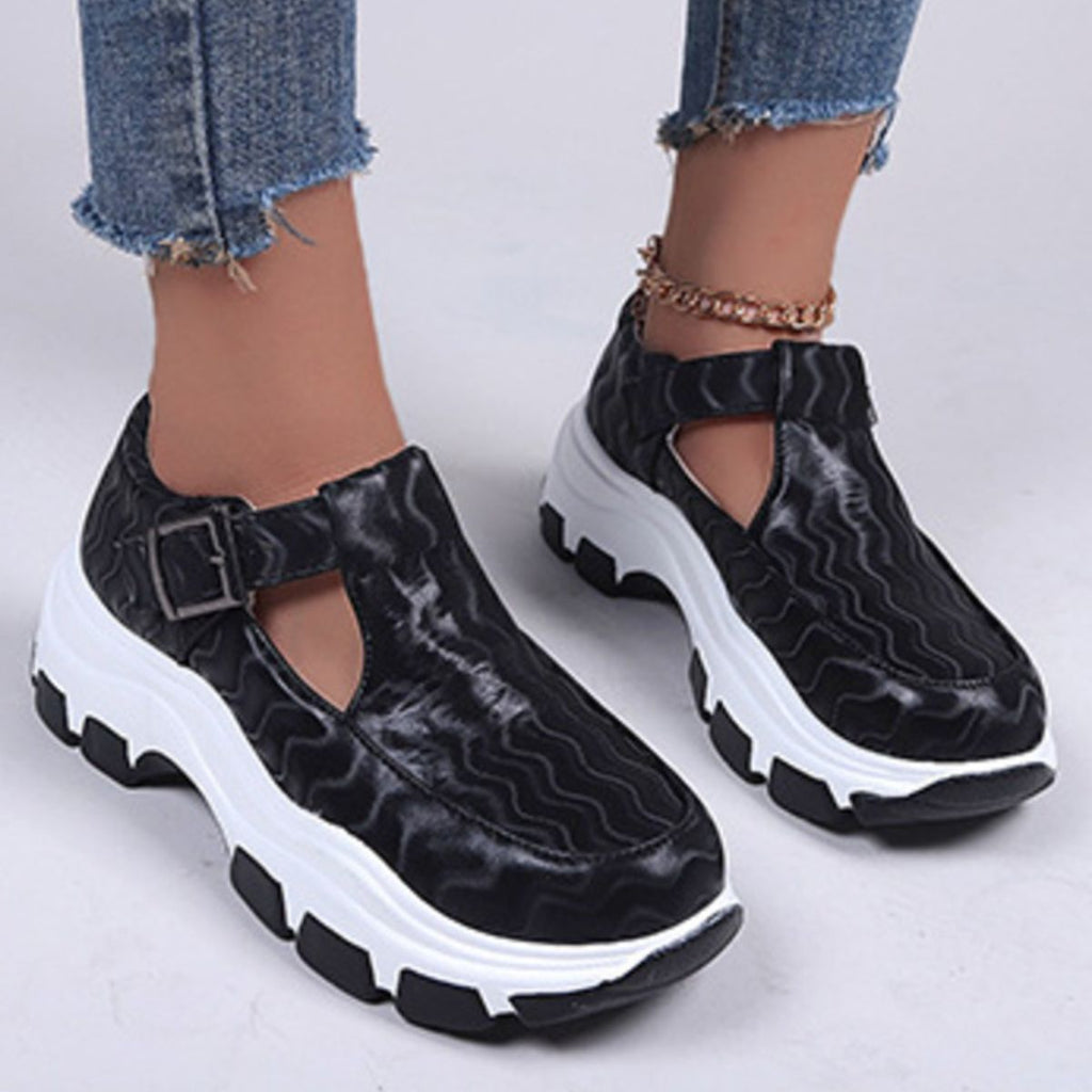 Round Toe Platform Loafers