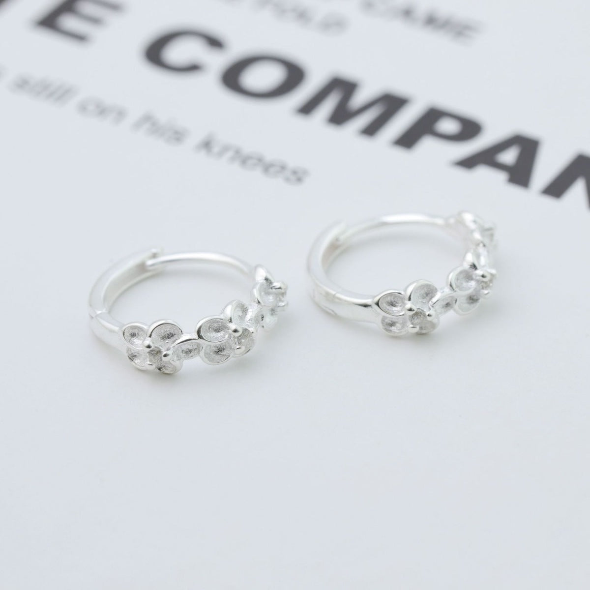 925 Sterling Silver Flower Hoop Earrings