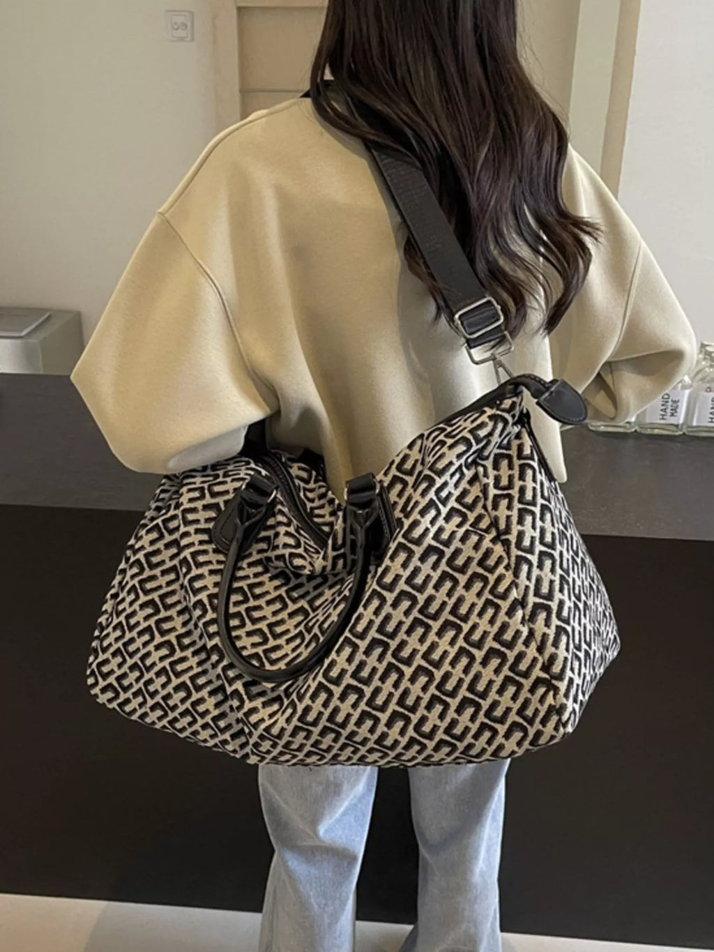 Patterned Large Capacity Travel Bag