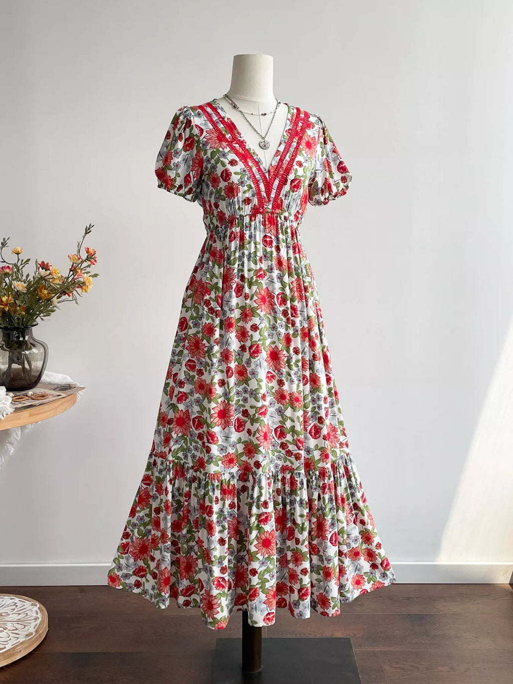 Floral Print V-Neck Ruffle Hem Midi Dress