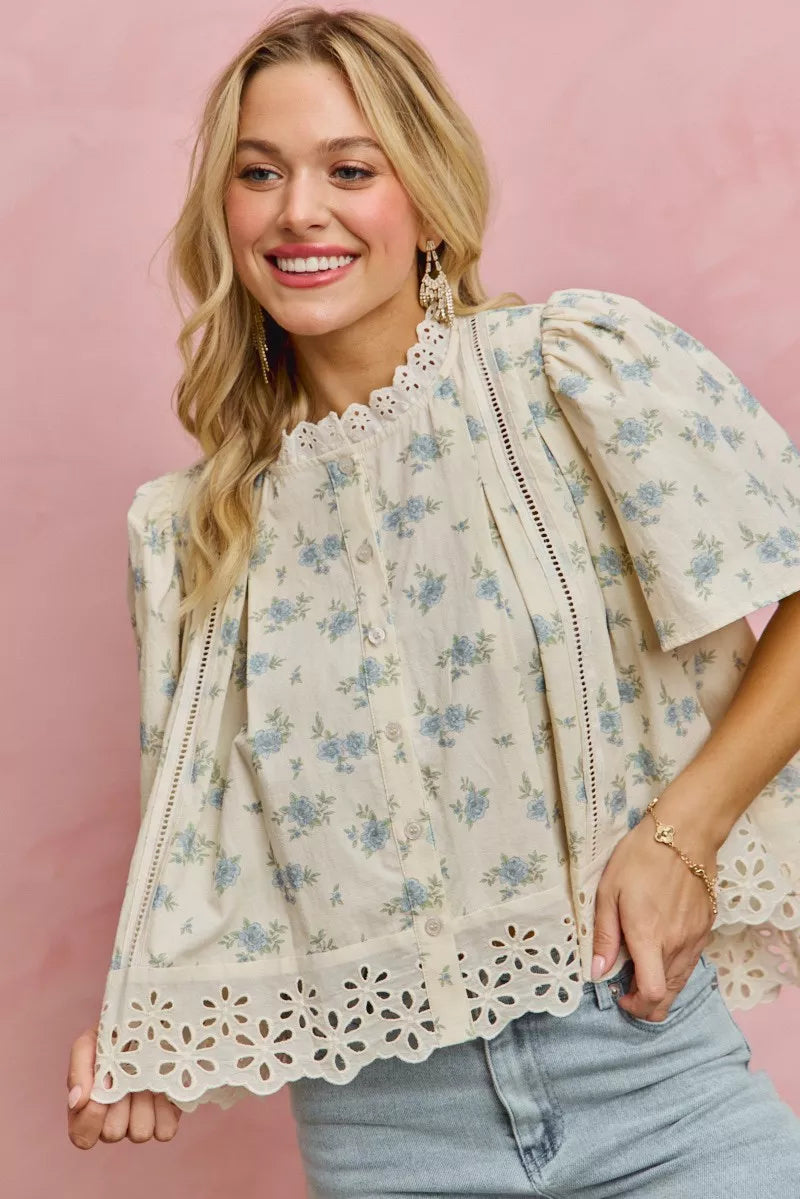 SO ME Floral Print Lace Trim Flutter Sleeves Blouse