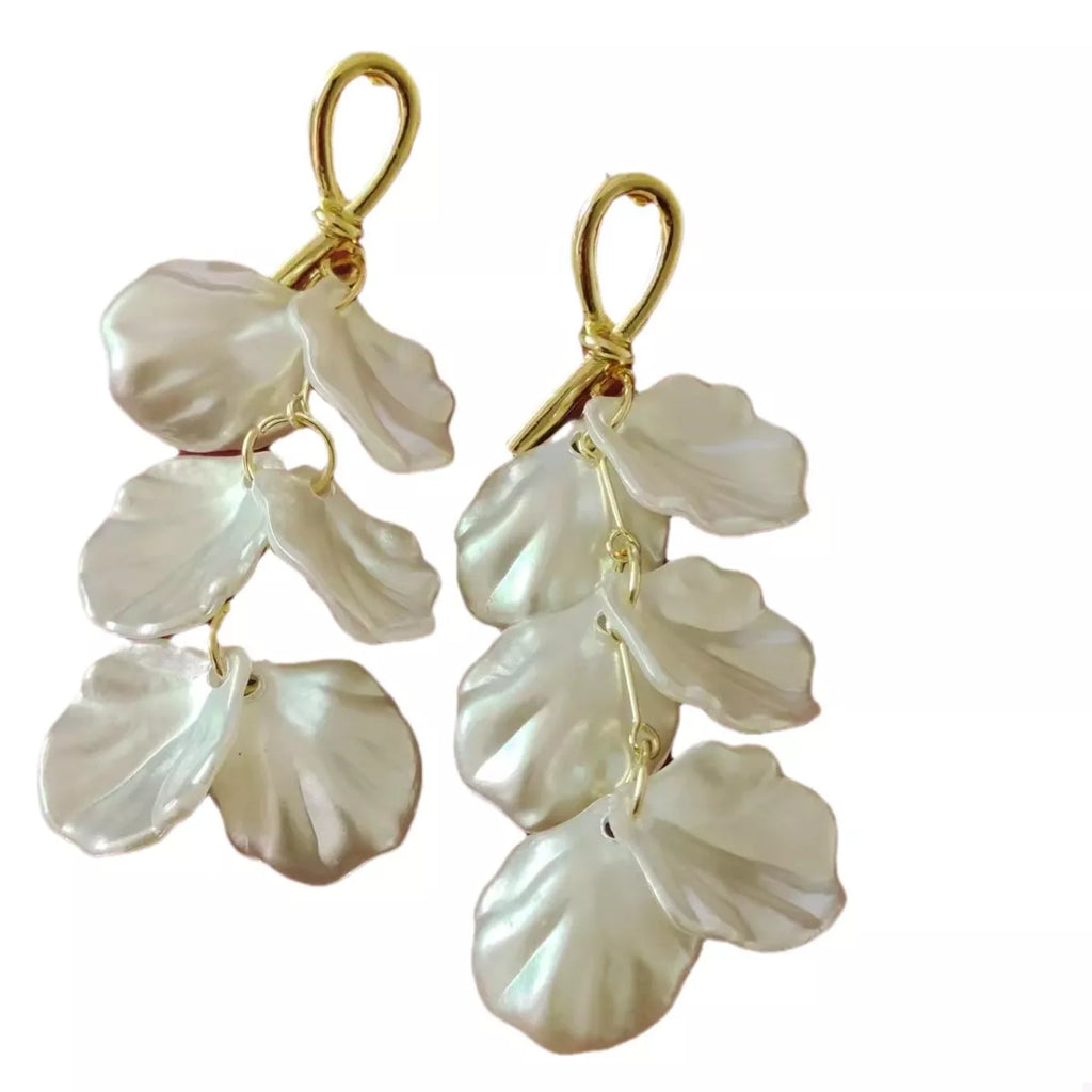 Shell Shape Drop Earrings