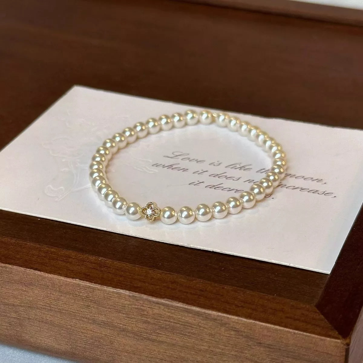 Floral Pearl Beaded Bracelet