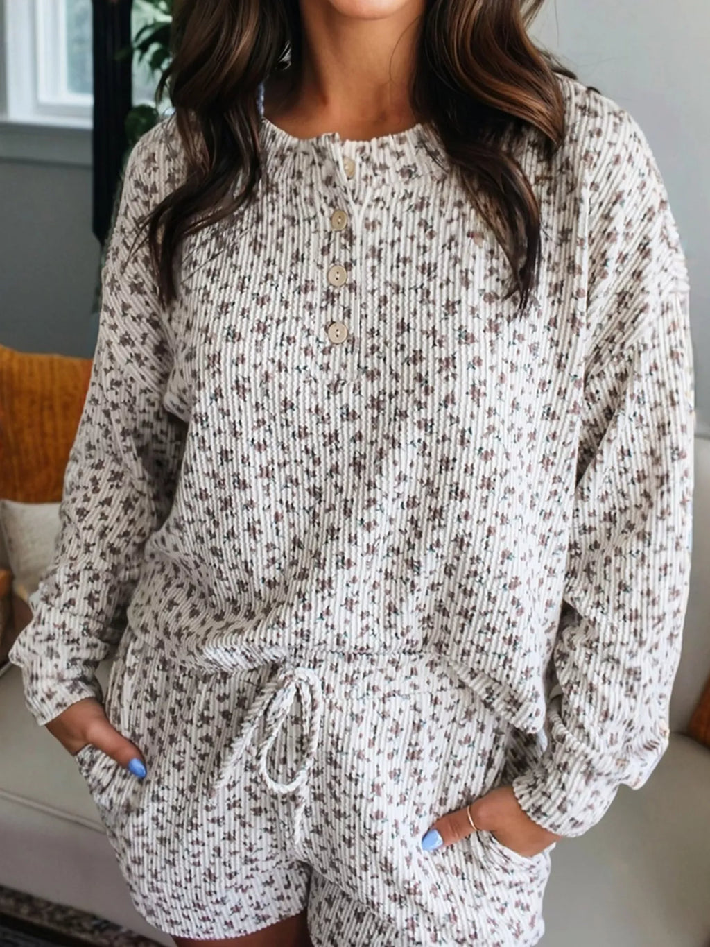 Spiral Ribbed Floral Print Long Sleeve Henley Top Drawstring Short Set