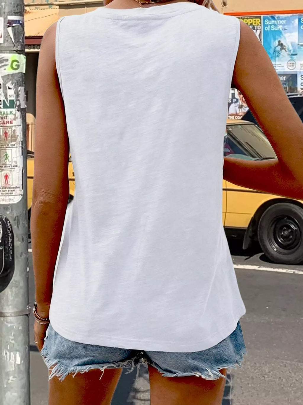 Casual V-Neck Pocket Tank