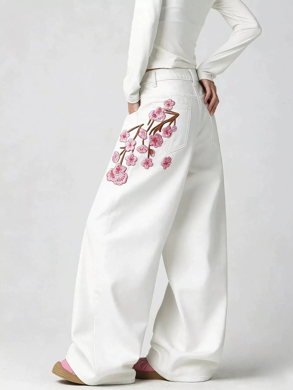 Embroidered Wide-Leg Jeans