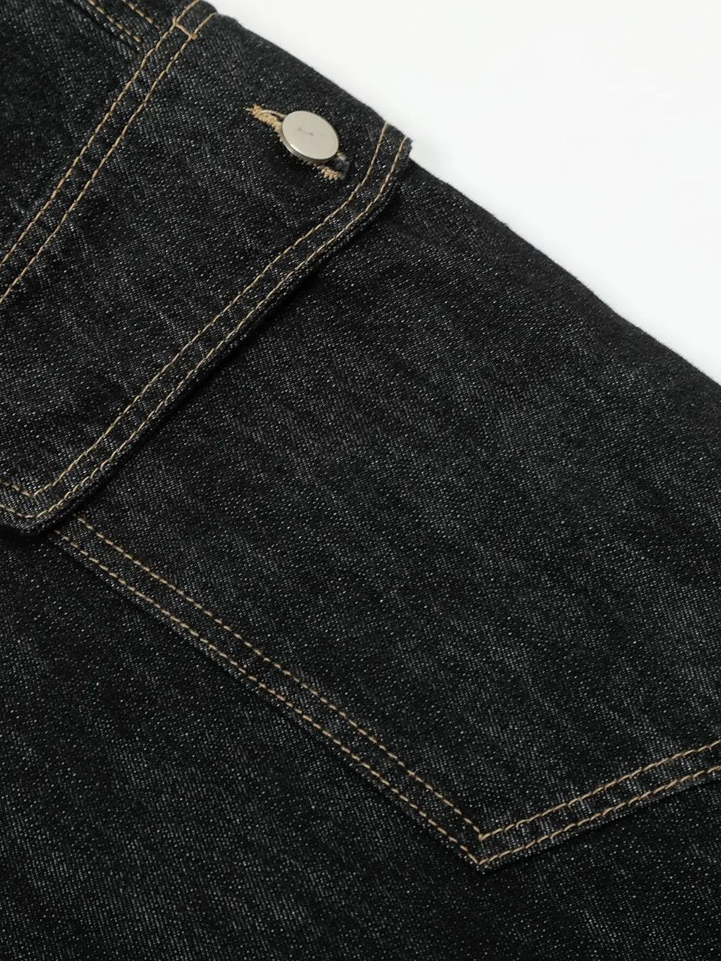 Men's Washed Curved Jeans with Contrast Stitching