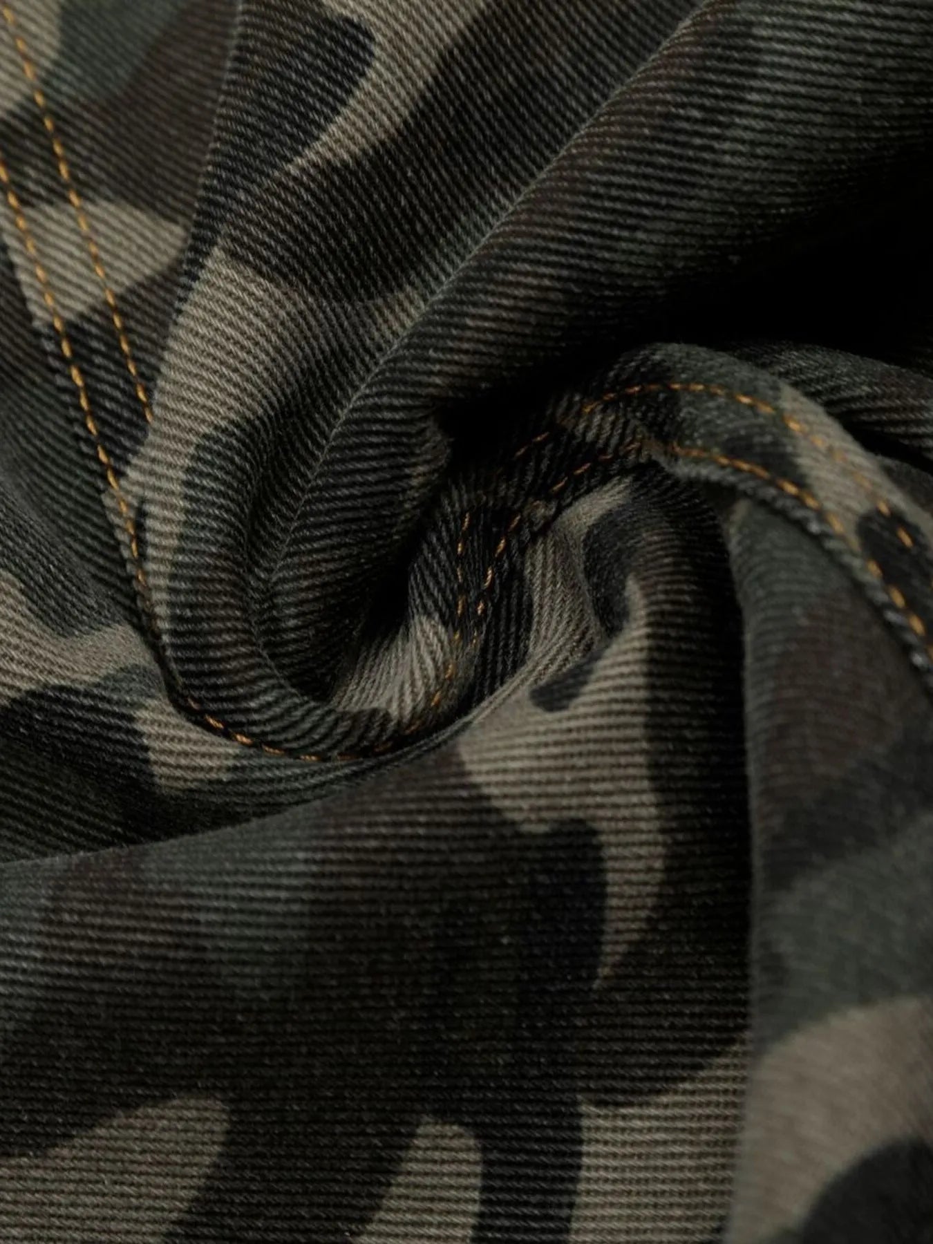 Men's Camouflage Wide Leg Cargo Jeans