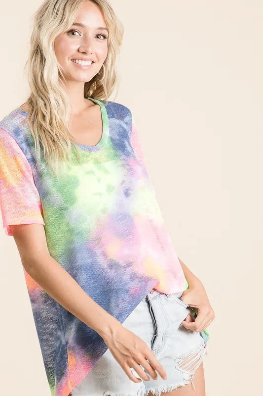 BiBi Tie Dye Print Low Gauge Deep U Neck Top