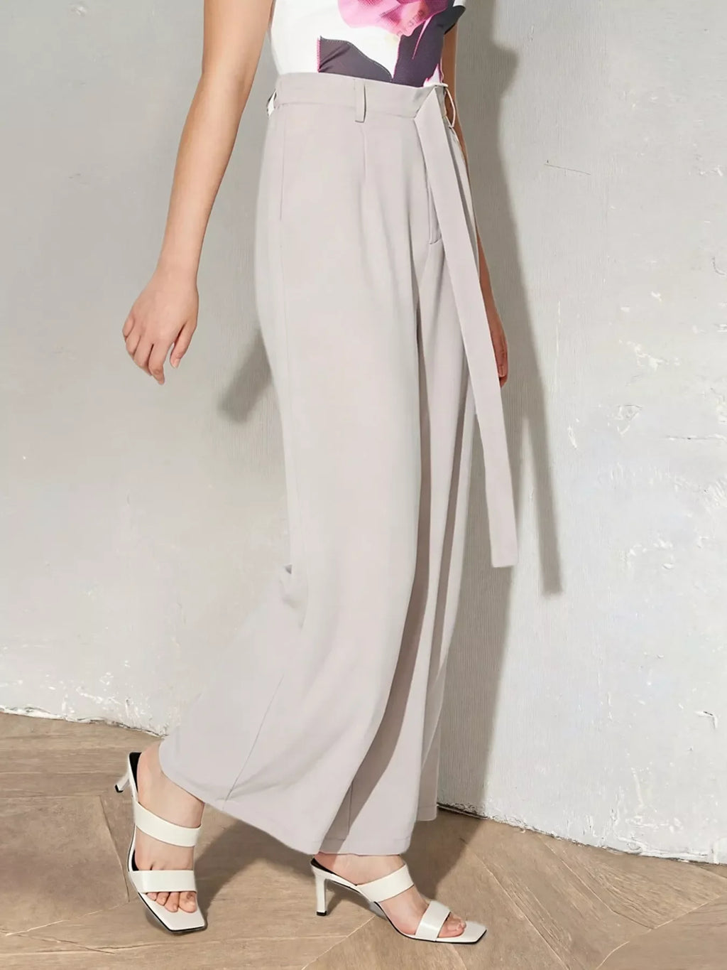 Wide Leg Belted Pants